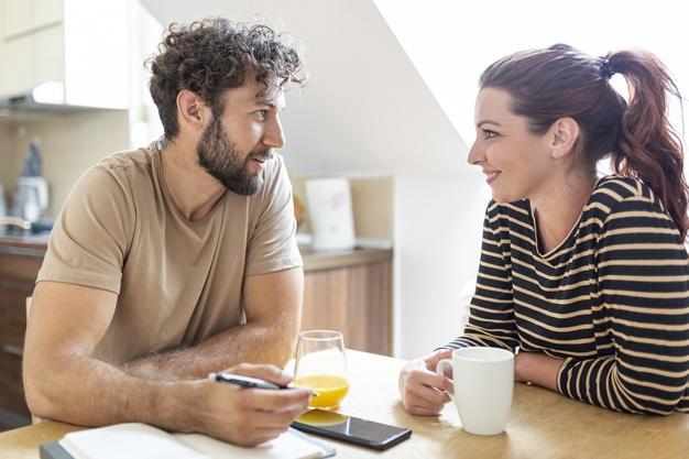 رؤية أخو الزوج في المنام للمتزوجة