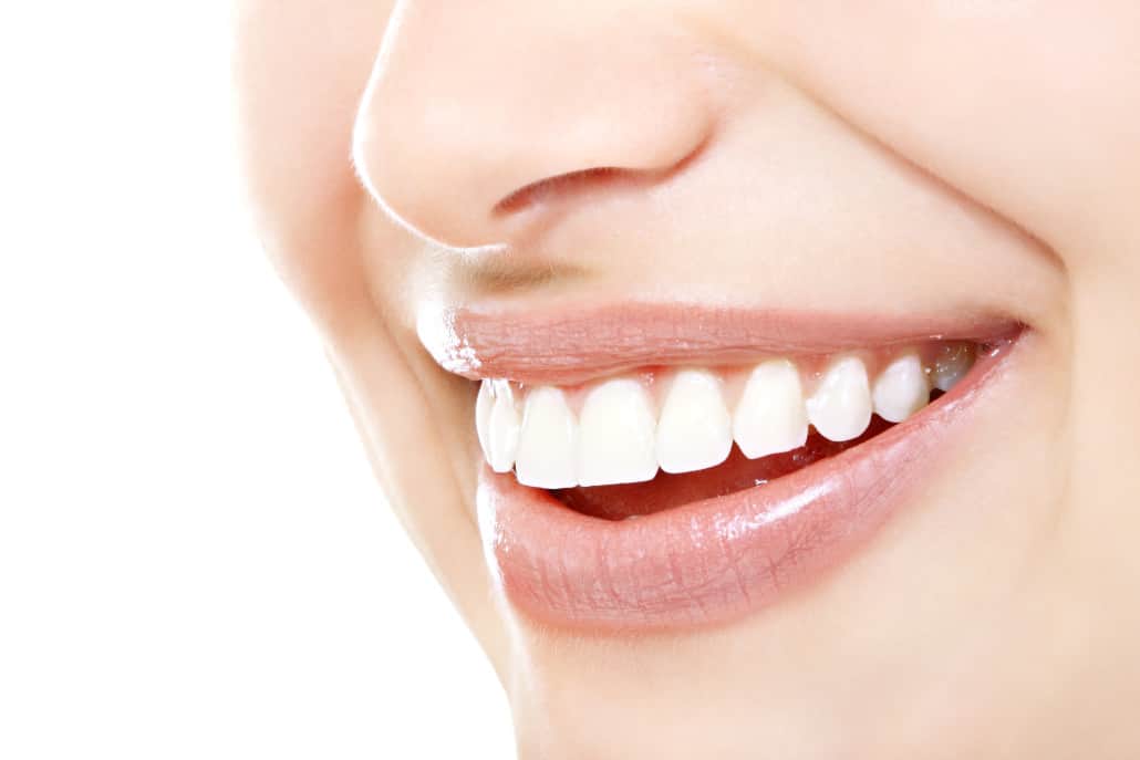 تفسير حلم الأسنان البيضاء للعزباء