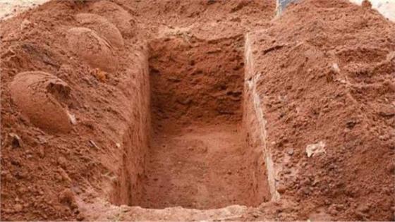 تفسير حلم حفر القبر